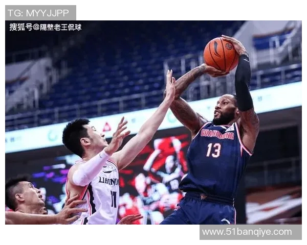 南京篮球队与杭州篮球队赛后复盘分析个人能力对比与表现总结